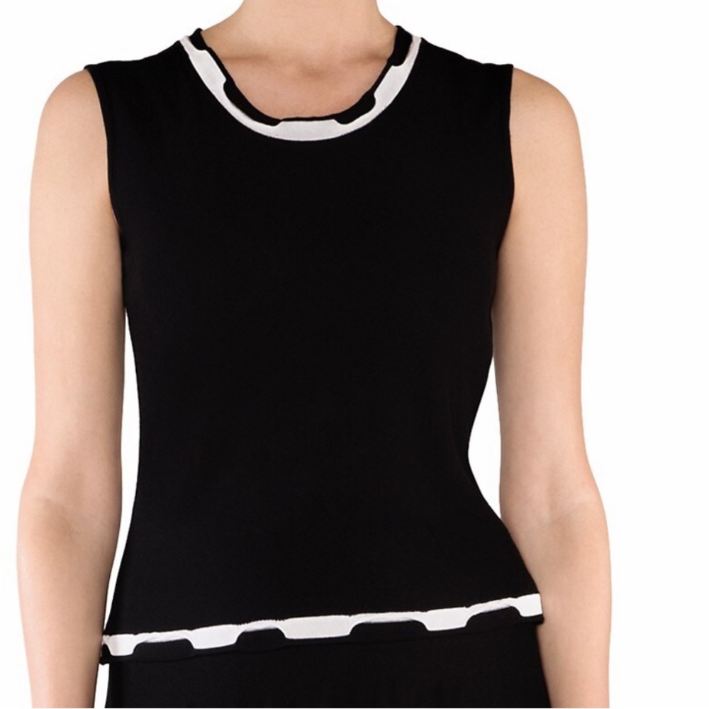 Stizzoli, Plus Size Sleeveless Shell Top 18